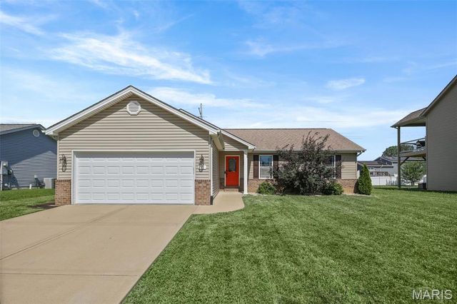 18 Del Ray Drive, Fairview Heights, IL 62208
