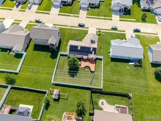 18 Del Ray Drive, Fairview Heights, IL 62208