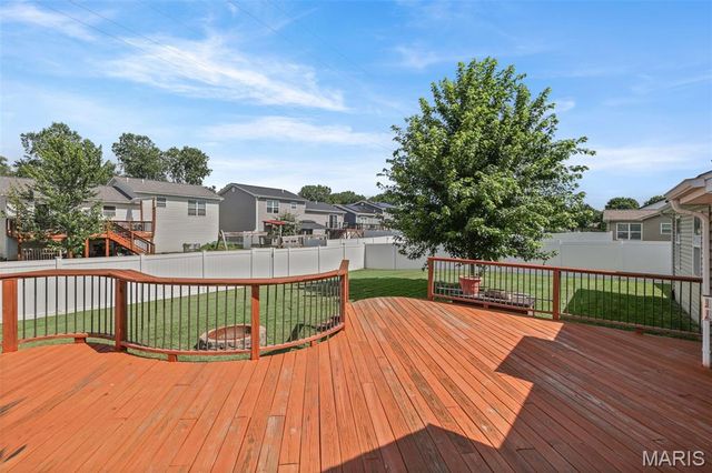 18 Del Ray Drive, Fairview Heights, IL 62208