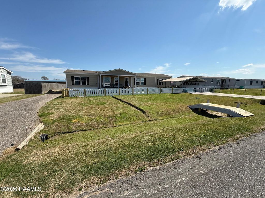 184 Amaretto Drive, Opelousas, LA 70570