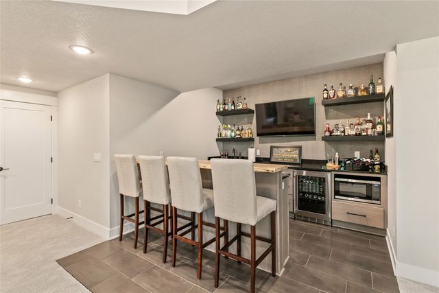 775 Century Circle, Waukee, IA 50263