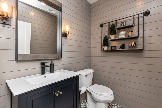 775 Century Circle, Waukee, IA 50263