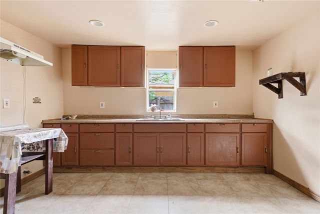 304 BRAZOS, Groesbeck, TX 76642