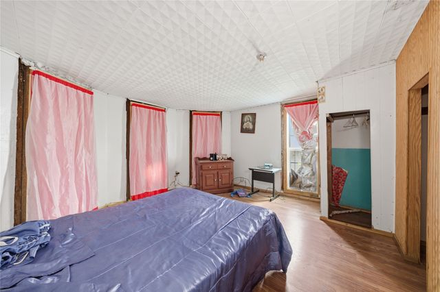 304 BRAZOS, Groesbeck, TX 76642