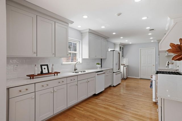 4847 Knickerbocker Street, Houston, TX 77035