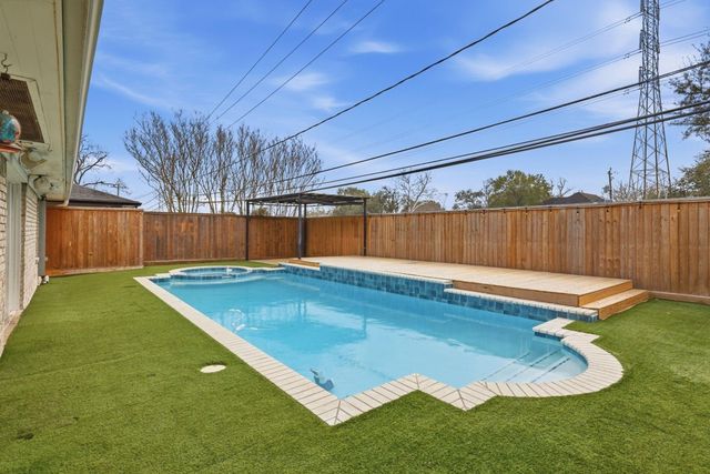 4847 Knickerbocker Street, Houston, TX 77035