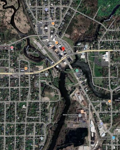 15 N Main Street, Three Rivers, MI 49093
