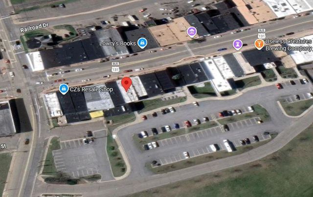 15 N Main Street, Three Rivers, MI 49093