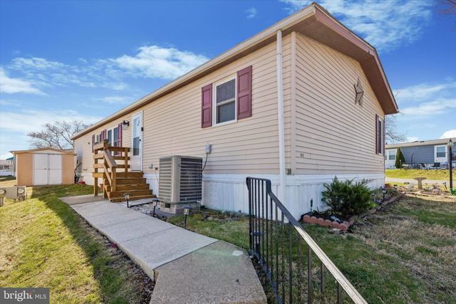 74 LONGWOOD PL, North Wales, PA 19454