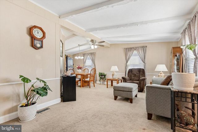 74 LONGWOOD PL, North Wales, PA 19454