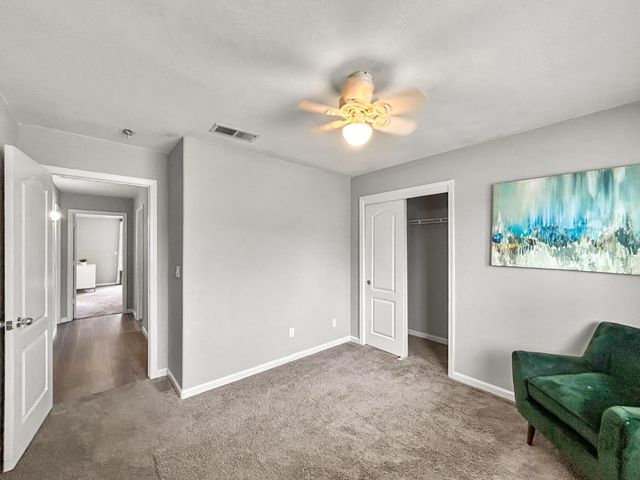 7583 N State Street, Fresno, CA 93722