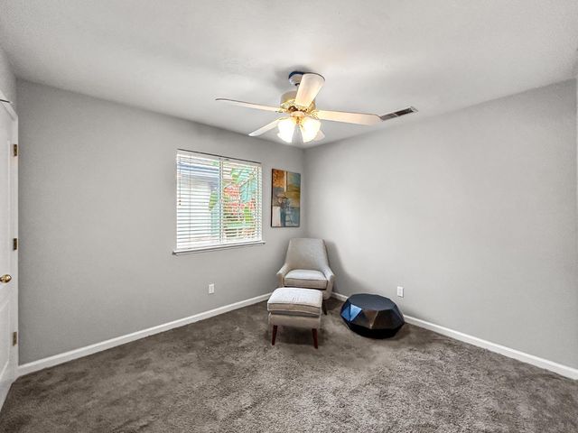 7583 N State Street, Fresno, CA 93722