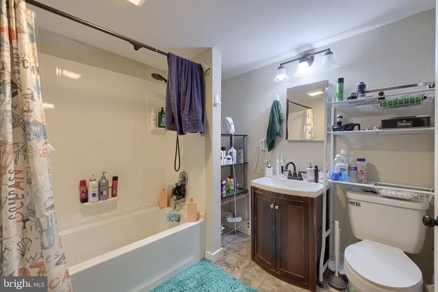 236 S 2ND ST, Columbia, PA 17512