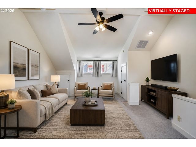 562 2ND St, Lake Oswego, OR 97034