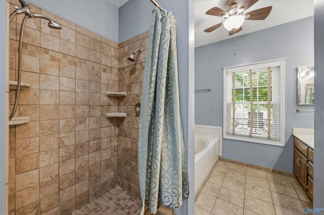 102 Silver Tail Lane SW, Huntsville, AL 35824