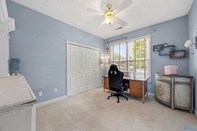 102 Silver Tail Lane SW, Huntsville, AL 35824