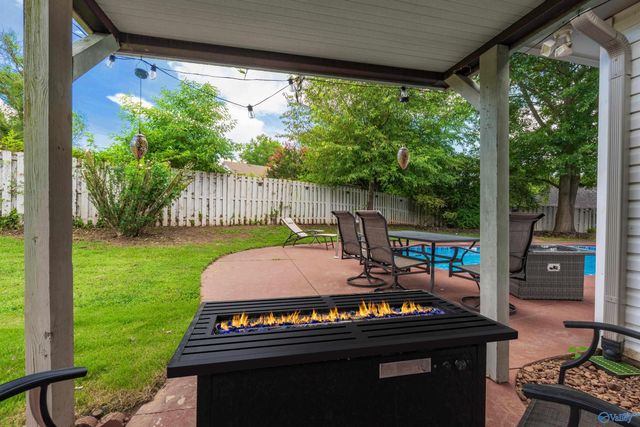102 Silver Tail Lane SW, Huntsville, AL 35824