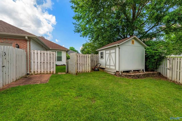 102 Silver Tail Lane SW, Huntsville, AL 35824