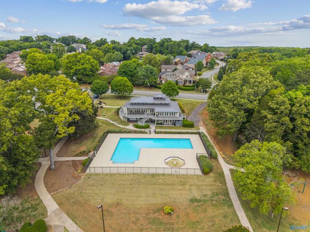 102 Silver Tail Lane SW, Huntsville, AL 35824