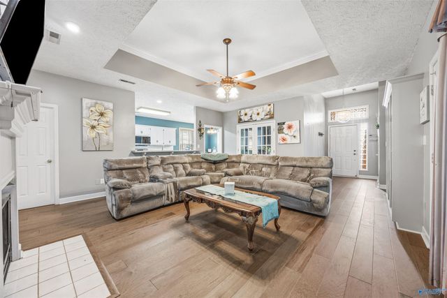 102 Silver Tail Lane SW, Huntsville, AL 35824
