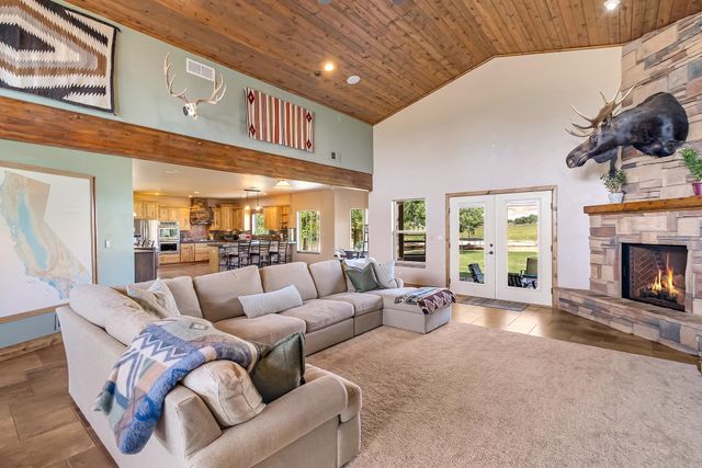 3468 F Road, Clifton, CO 81520