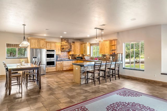 3468 F Road, Clifton, CO 81520