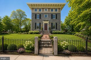 5 E CHESTNUT HILL AVE, Philadelphia, PA 19118