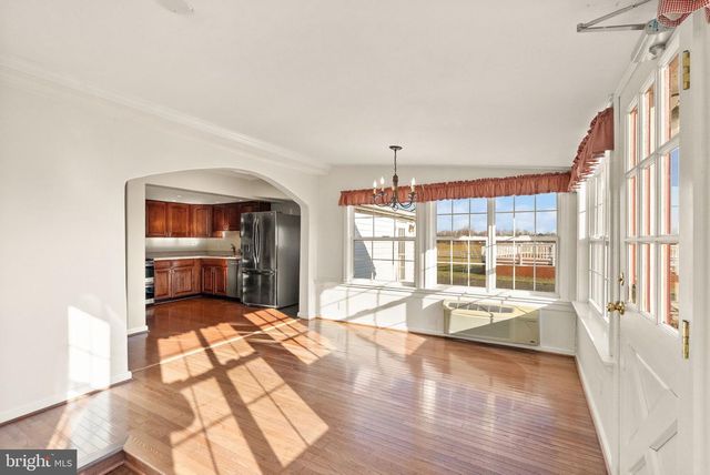 10733 PARKGATE DR, Nokesville, VA 20181