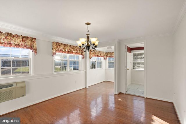 10733 PARKGATE DR, Nokesville, VA 20181