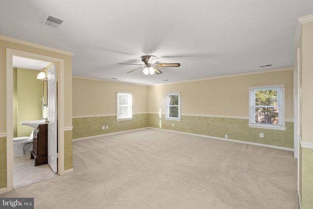 10733 PARKGATE DR, Nokesville, VA 20181