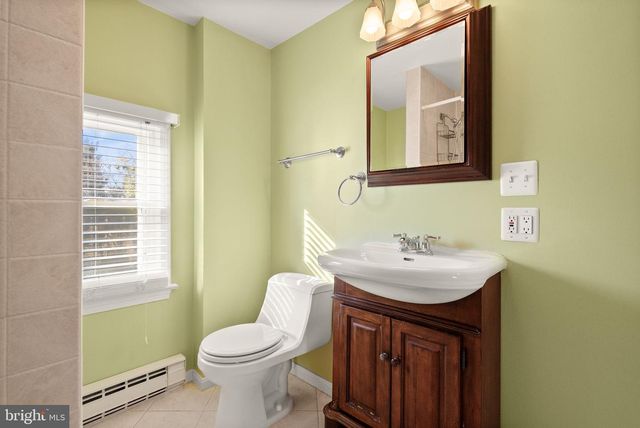 10733 PARKGATE DR, Nokesville, VA 20181