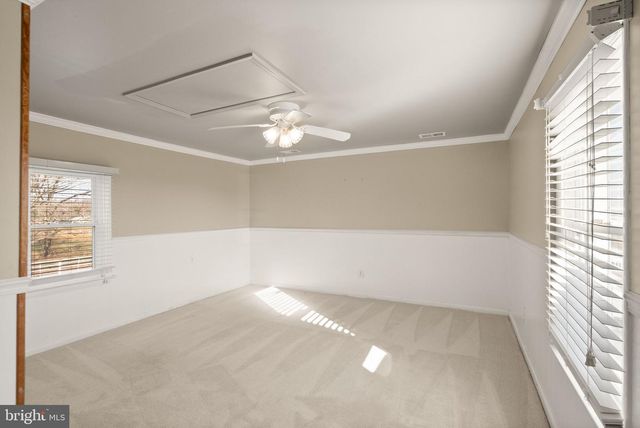 10733 PARKGATE DR, Nokesville, VA 20181