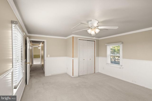 10733 PARKGATE DR, Nokesville, VA 20181