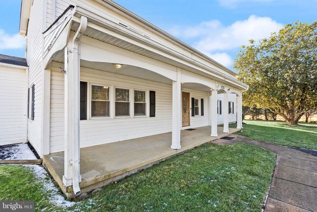 10733 PARKGATE DR, Nokesville, VA 20181