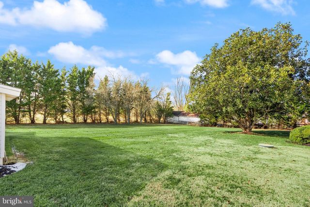 10733 PARKGATE DR, Nokesville, VA 20181