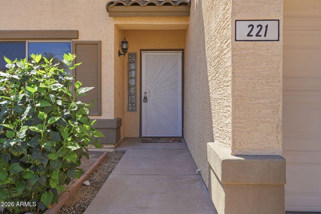 221 E INGLEWOOD Street, Mesa, AZ 85201 — photo 5