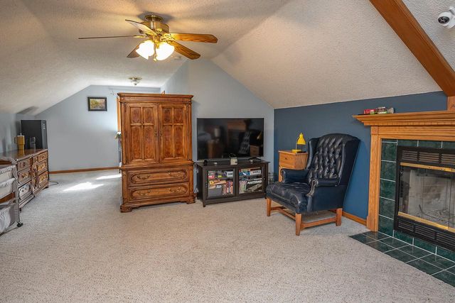 511 N Washington AVENUE, Waukesha, WI 53188