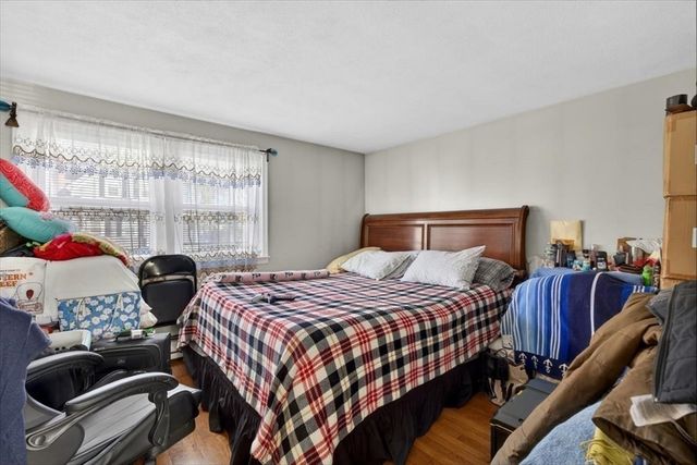 596 Ash St, Brockton, MA 02301