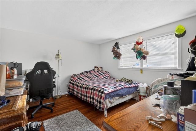 596 Ash St, Brockton, MA 02301