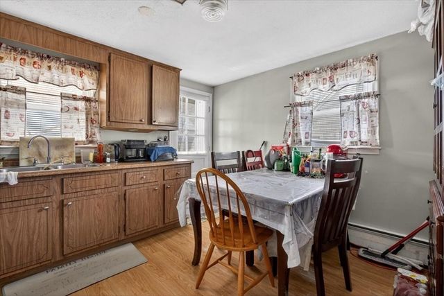 596 Ash St, Brockton, MA 02301