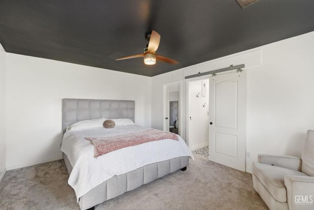 4301 Pacific Grove Court, Bakersfield, CA 93312