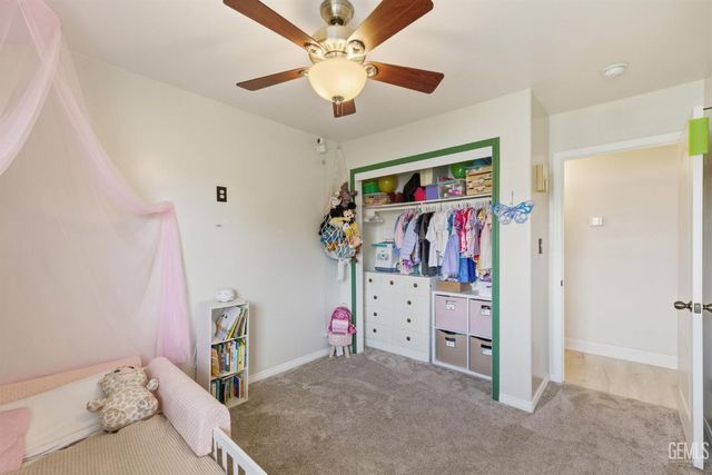 4301 Pacific Grove Court, Bakersfield, CA 93312
