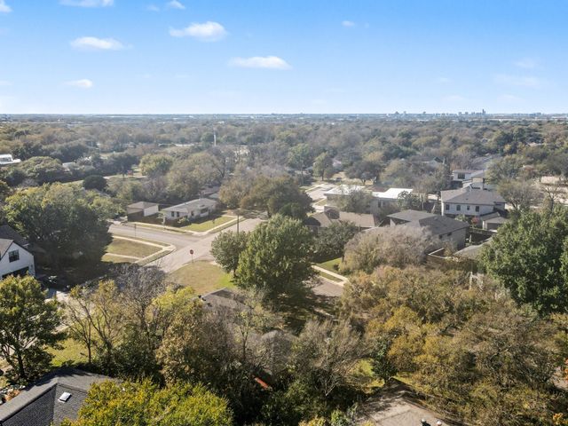 9734 Mixon Drive, Dallas, TX 75220
