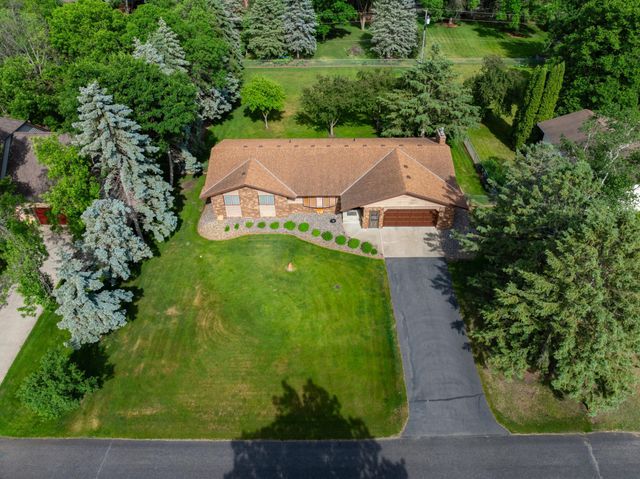 1448 Wildwood Road, Saint Cloud, MN 56303