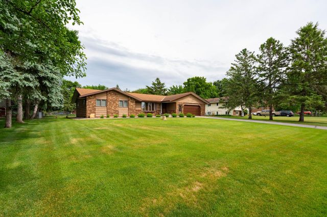 1448 Wildwood Road, Saint Cloud, MN 56303