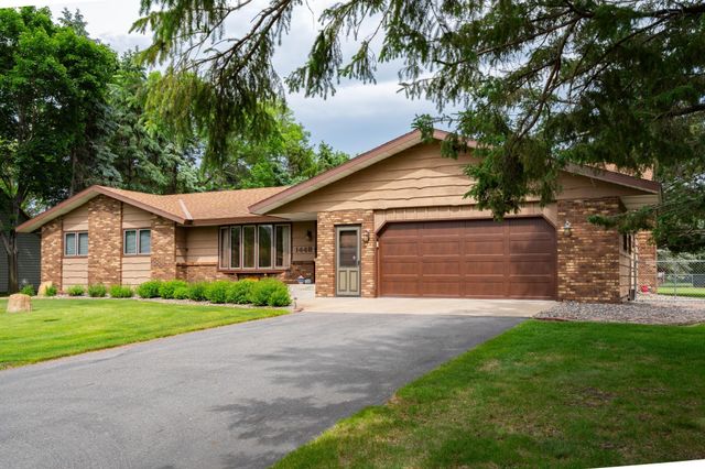 1448 Wildwood Road, Saint Cloud, MN 56303