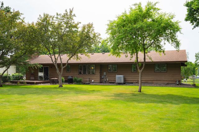 1448 Wildwood Road, Saint Cloud, MN 56303