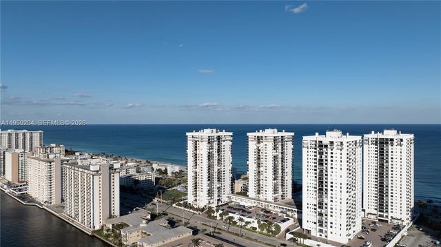 2401 S Ocean Dr PH-A4, Hollywood, FL 33019