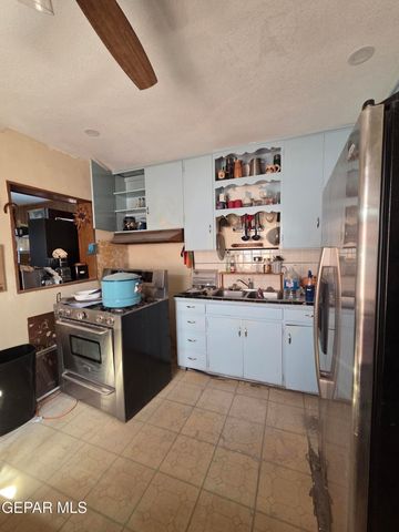 1217 HOWZE Street, El Paso, TX 79903