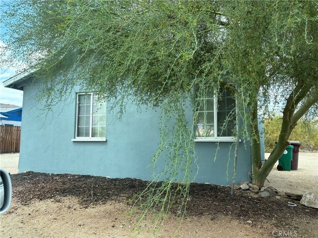 6688 6686 Yucca, 29 Palms, CA 92277